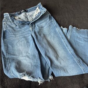 Hollister Light Blue Straight Leg Jeans w23 L27